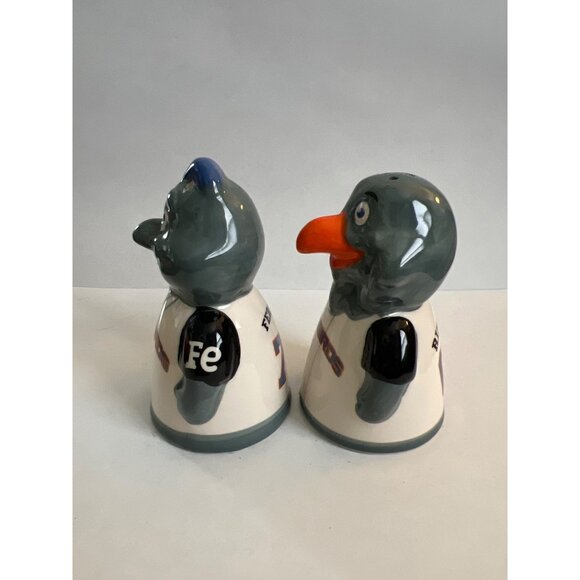 Vintage Aberdeen Ironbirds Salt And Pepper Shaker Set E2 - Picture 2 of 5